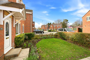 29 St James Meadow- click for photo gallery